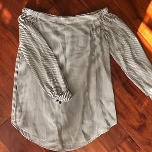 Off the shoulder blouse new without tags